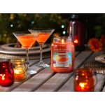 Lumanare Parfumata Borcan Mediu Passion Fruit Martini, Yankee Candle