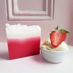 Sapun Vegan Strawberries & Cream 100g, Bomb Cosmetics