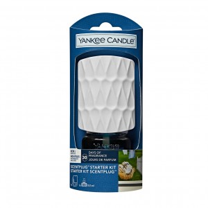 Yankee Candle Aparat electric pentru parfumarea locuintei cu rezerva Clean Cotton Yankee Candle Aparat electric pentru parfumarea locuintei cu rezerva Clean Cotton
