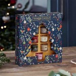 Yankee Candle Countdown to Christmas Set cadou 12 lumanari Votive in sticla Yankee Candle Countdown to Christmas Set cadou 12 lumanari Votive in sticla