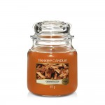 Lumanare Parfumata Borcan Mediu Cinnamon Stick, Yankee Candle