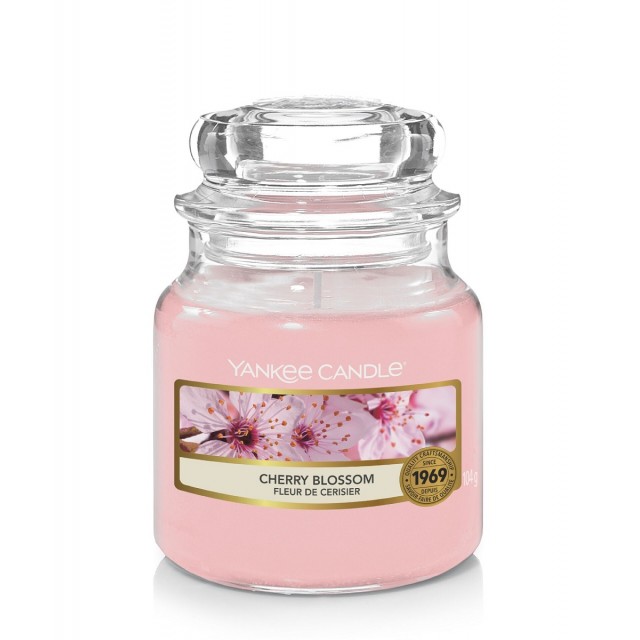 Lumanare Parfumata Borcan Mic Cherry Blossom, Yankee Candle