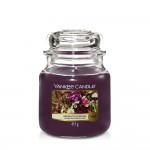 Lumanare Parfumata Borcan Mediu Moonlit Blossoms, Yankee Candle