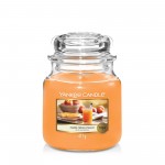 Lumanare Parfumata Borcan Mediu Farm Fresh Peach, Yankee Candle