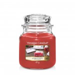 Lumanare Parfumata Borcan Mediu Letters To Santa, Yankee Candle