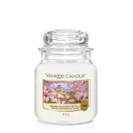 Lumanare Parfumata Borcan Mediu Sakura Blossom Festival, Yankee Candle