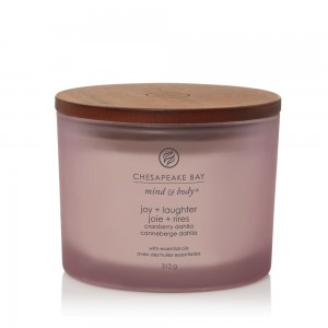 Lumanare Parfumata 3 Fitiluri Joy + Laughter, Chesapeake Bay Candle Lumanare Parfumata 3 Fitiluri Joy + Laughter, Chesapeake Bay Candle