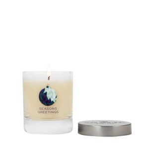 Lumanare parfumata Seasons Greetings 260g Lumanare parfumata Seasons Greetings 260g