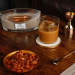 Lumanare Parfumata Ellipse Tonka & Almond Milk, WoodWick® 