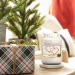 Lumanare Parfumata Borcan Mediu Snow In Love, Yankee Candle