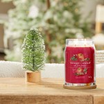 Yankee Candle Lumanare Parfumata Borcan Mare Signature Red Apple Wreath