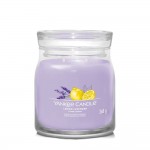 Yankee Candle Lumanare Parfumata Borcan Mediu Signature Lemon Lavender