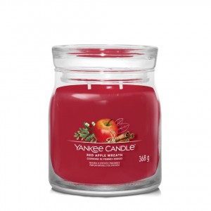 Yankee Candle Lumanare Parfumata Borcan Mediu Signature Red Apple Wreath Yankee Candle Lumanare Parfumata Borcan Mediu Signature Red Apple Wreath