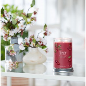 Yankee Candle Lumanare Parfumata Pahar Mare Signature Black Cherry Yankee Candle Lumanare Parfumata Pahar Mare Signature Black Cherry