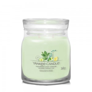 Yankee Candle Lumanare Parfumata Borcan Mediu Signature Cucumber Mint Cooler