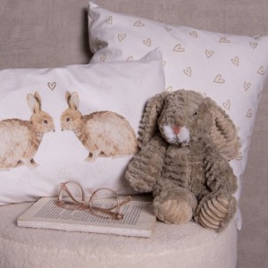 Iepuras din plus "Mr. Rabbit" 17x20x21 cm, Clayre & Eef Iepuras din plus "Mr. Rabbit" 17x20x21 cm, Clayre & Eef