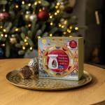 Yankee Candle Passport To The Holidays Set Cadou 12 buc ceara parfumata si 1 arzator