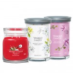 Set Cadou Christmas Eve Borcan Mediu + 2x Lumanare Parfumata Pahar Mare Signature, Yankee Candle