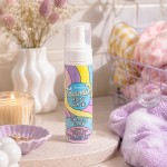 Gel de dus spuma cu uleiuri esentiale lime si ylang-ylang Unicorn Glow 250ml, Bomb Cosmetics Gel de dus spuma cu uleiuri esentiale lime si ylang-ylang Unicorn Glow 250ml, Bomb Cosmetics