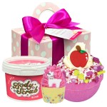 Set Cadou 3 produse relaxare si rasfat, Pink-a-Boo!, Bomb Cosmetics