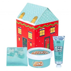 Set cadou Editie Limitata 3 produse rasfat si ingrijire corp "Home for Christmas", Blue, Bomb Cosmetics Set cadou Editie Limitata 3 produse rasfat si ingrijire corp "Home for Christmas", Blue, Bomb Cosmetics