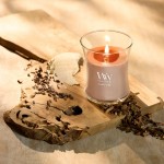 Lumanare Parfumata Borcan Mediu Patchouli Crème, WoodWick®