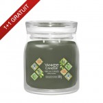 Yankee Candle Lumanare Parfumata Borcan Mediu Signature Olive & Cypress