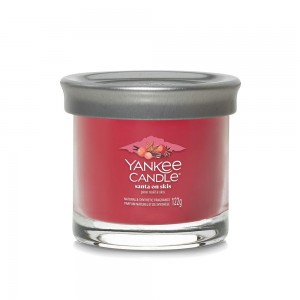 Yankee Candle Lumanare Parfumata Pahar Mic Signature Santa On Skis Yankee Candle Lumanare Parfumata Pahar Mic Signature Santa On Skis