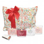 Set Cadou Serenity - 4 Lumanari Minis 37g Yankee Candle + Portfard "La vie est belle"