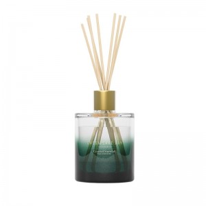 Betisoare Parfumate Coastal Snowfall 150ml, Chesapeake Bay Candle