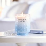 Lumanare Parfumata Pahar Mediu Serene Waters, Chesapeake Bay Candle Lumanare Parfumata Pahar Mediu Serene Waters, Chesapeake Bay Candle