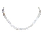 Colier Ylsa cu margele decorative albe Colier Ylsa cu margele decorative albe