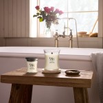 Lumanare Parfumata Borcan Mic Vanilla & Sea Salt, WoodWick® Lumanare Parfumata Borcan Mic Vanilla & Sea Salt, WoodWick®