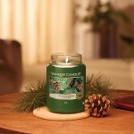Lumanare Parfumata Borcan Mare Balsam & Cedar, Yankee Candle Lumanare Parfumata Borcan Mare Balsam & Cedar, Yankee Candle