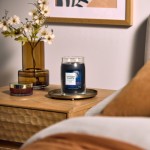 Yankee Candle Lumanare Parfumata Borcan Mare Signature Midsummer's Night