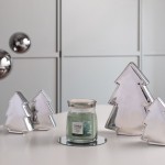 Yankee Candle Lumanare Parfumata Borcan Mediu Signature Silver Sage & Pine Yankee Candle Lumanare Parfumata Borcan Mediu Signature Silver Sage & Pine