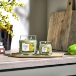 Yankee Candle Lumanare Parfumata Borcan Mediu Signature Sage & Citrus