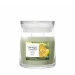 Yankee Candle Lumanare Parfumata Borcan Mediu Signature Sage & Citrus