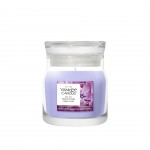 Yankee Candle Lumanare Parfumata Borcan Mic Signature Lilac Blossom Yankee Candle Lumanare Parfumata Borcan Mic Signature Lilac Blossom