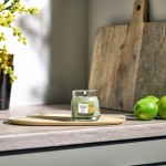 Yankee Candle Lumanare Parfumata Borcan Mic Signature Sage & Citrus Yankee Candle Lumanare Parfumata Borcan Mic Signature Sage & Citrus