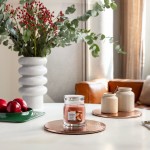 Yankee Candle Lumanare Parfumata Borcan Mediu Signature Sugared Cinnamon Apple Yankee Candle Lumanare Parfumata Borcan Mediu Signature Sugared Cinnamon Apple