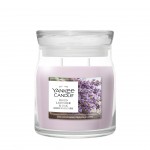 Yankee Candle Lumanare Parfumata Borcan Mediu Signature Dried Lavender & Oak Yankee Candle Lumanare Parfumata Borcan Mediu Signature Dried Lavender & Oak