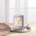 Yankee Candle Lumanare Parfumata Borcan Mare Signature Lavender Bliss